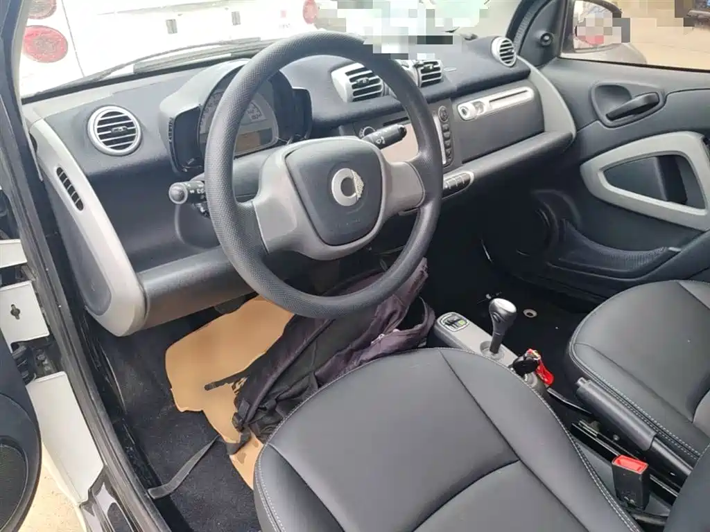 smart Fortwo 2014 — фото 10