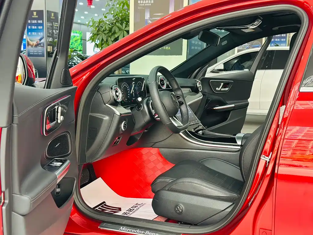 Mercedes-Benz C-Class 2022
