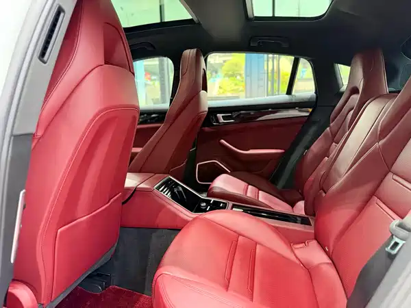 Porsche Panamera 2018