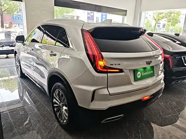 Cadillac XT4 2024