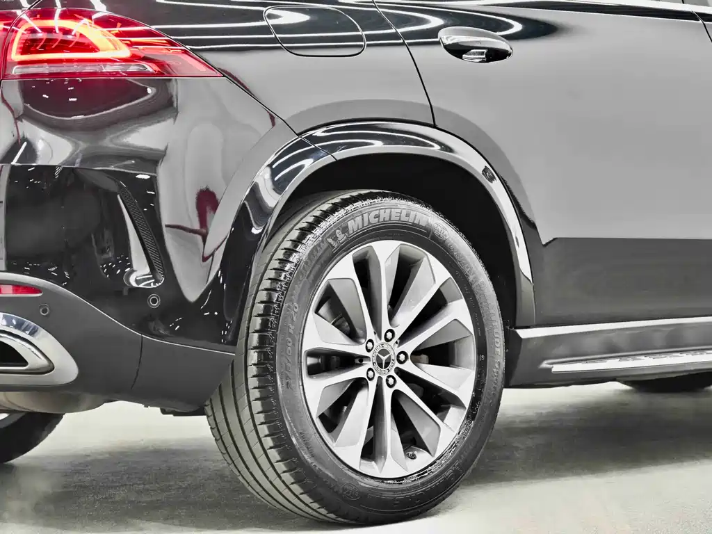 Mercedes-Benz GLE 2023 — фото 11