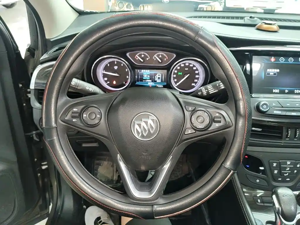 Buick Envision Plus 2019 — фото 11