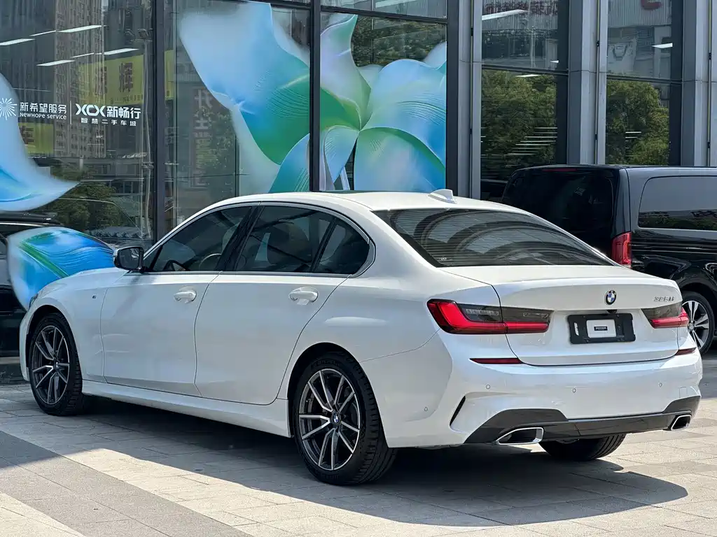 BMW 3 Series 2020