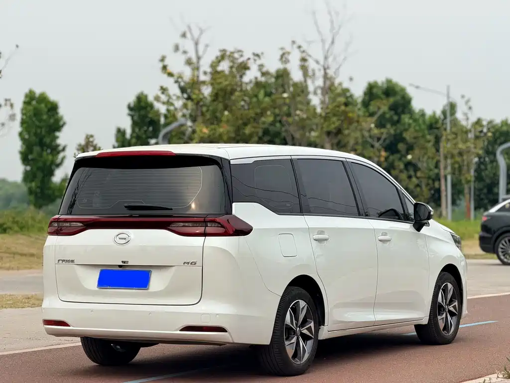 GAC Motor Trumpchi M6 2021 — фото 30