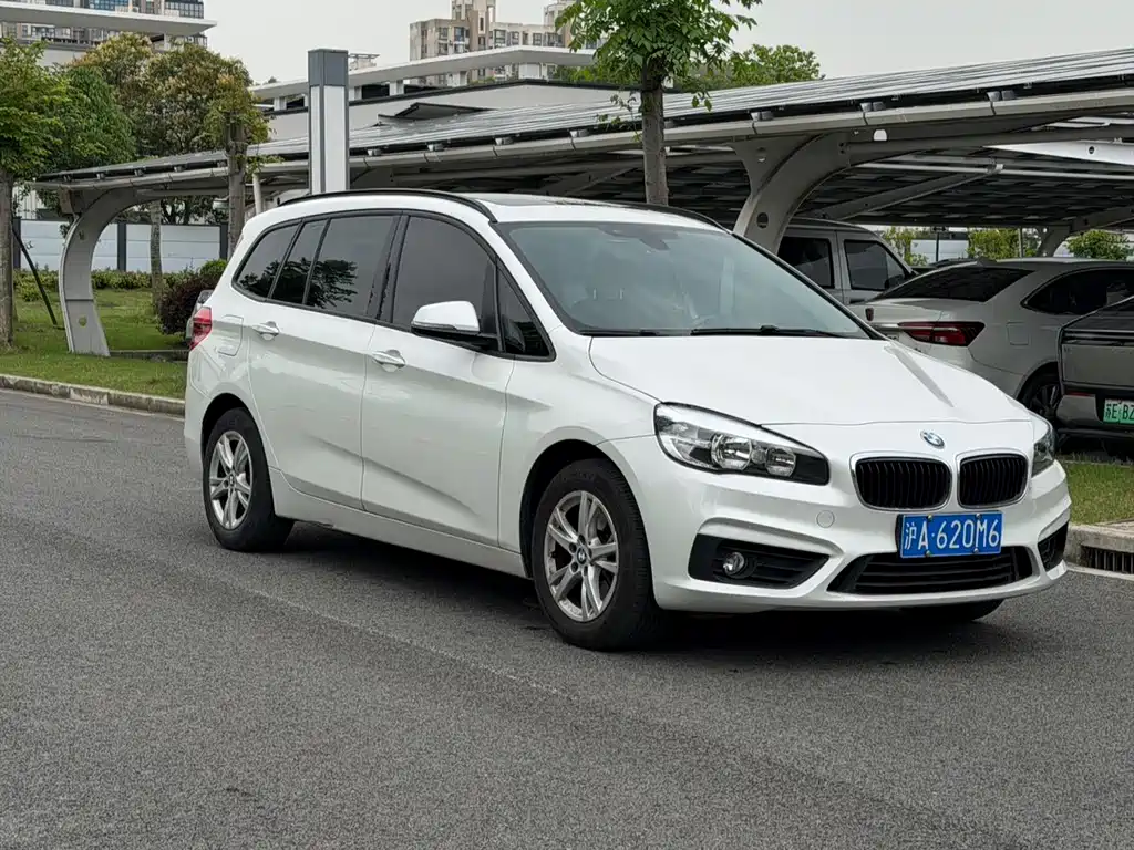 BMW 2 Series Gran Tourer 2017 — фото 3