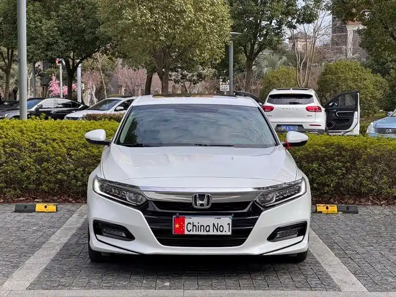 Honda Accord 2020 — фото 2