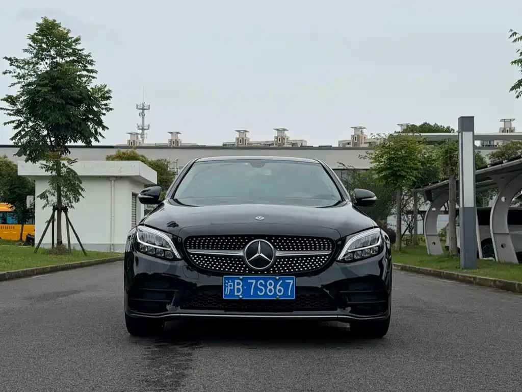 Mercedes-Benz C-Class 2020