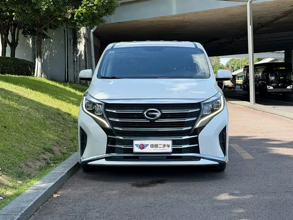 GAC Motor Trumpchi M8 2020 — фото 2