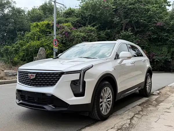 Cadillac XT4 2024