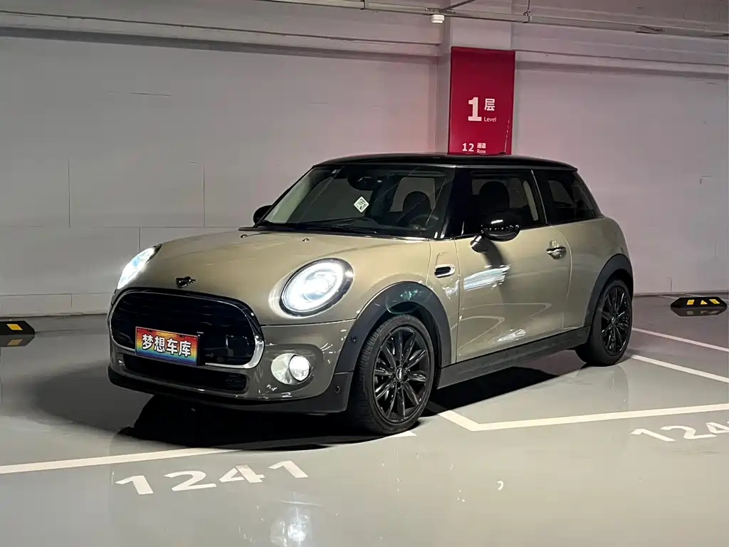 MINI Mini 2019