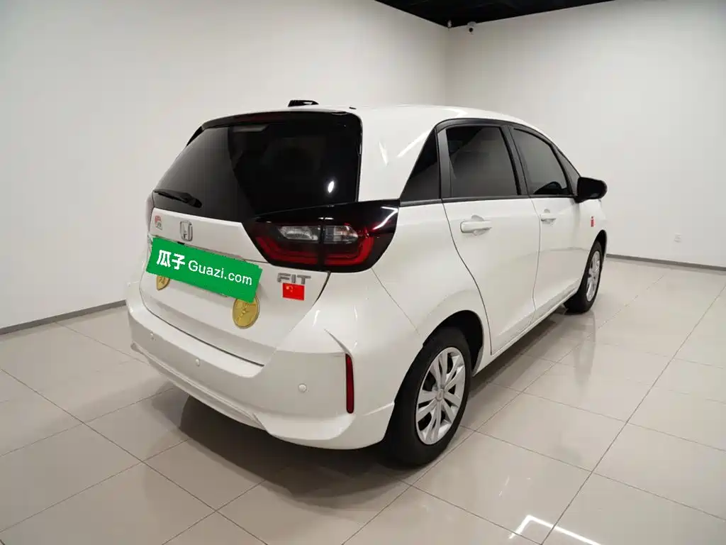 Honda Fit 2023 — фото 4