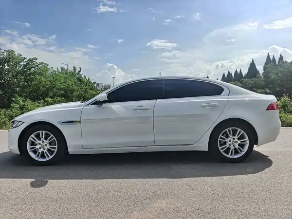 Jaguar XEL 2018