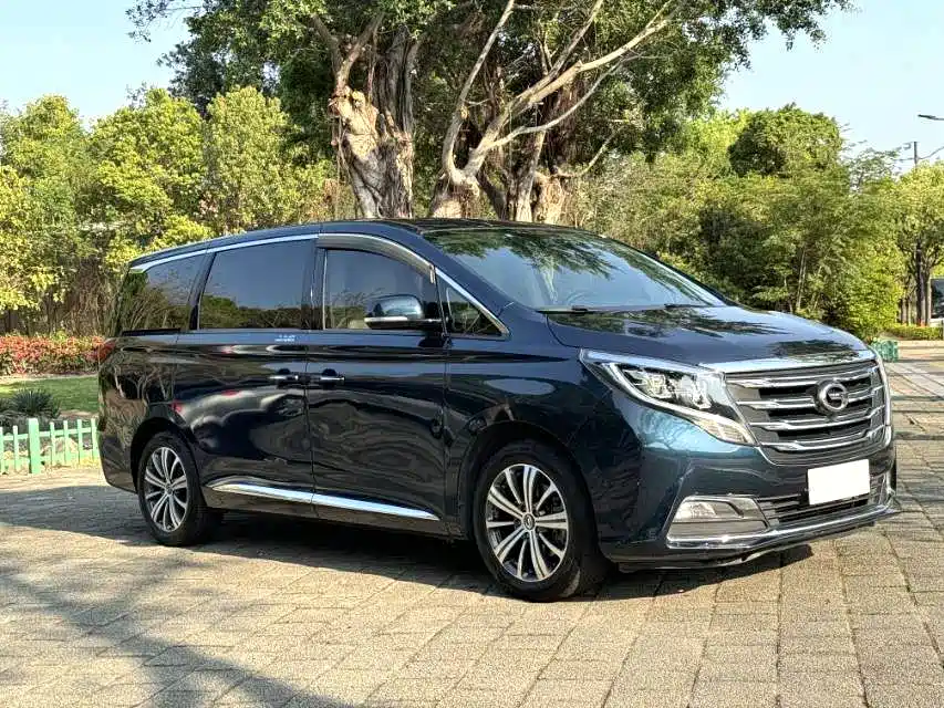 GAC Motor Trumpchi M8 2018 — фото 3