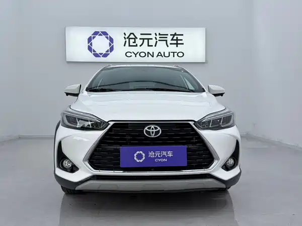 Toyota Yaris L 2022