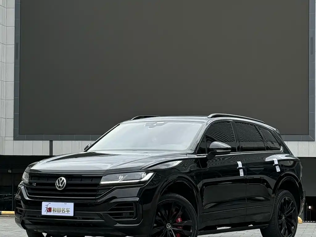 Volkswagen Touareg 2020 — фото 1