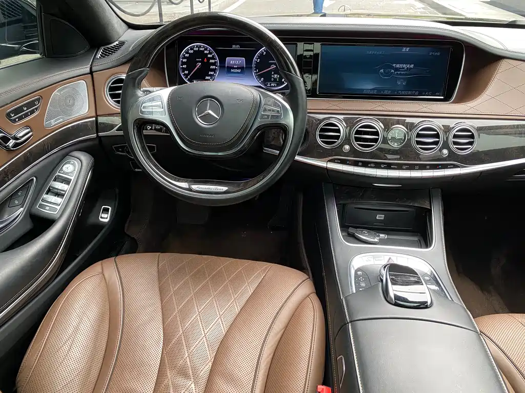 Mercedes-Benz S-Class 2015 — фото 17