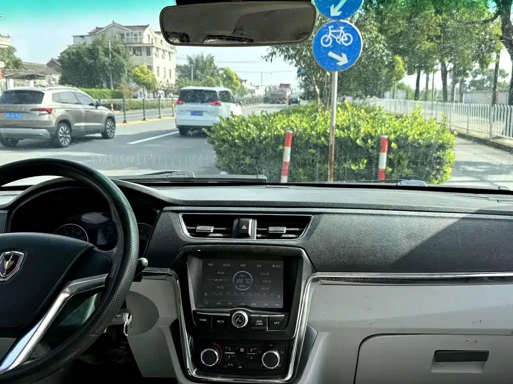 Jinbei Hiace X30L 2018 — фото 15