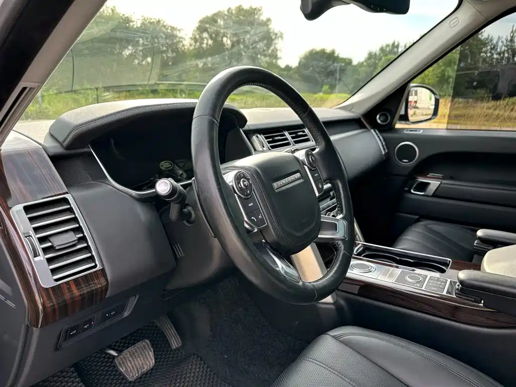 Land Rover Range Rover 2016 — фото 14
