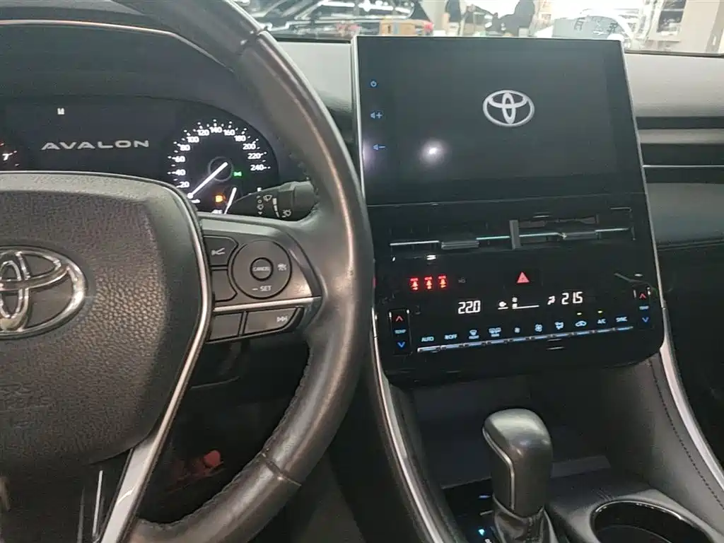 Toyota Avalon 2023 — фото 10