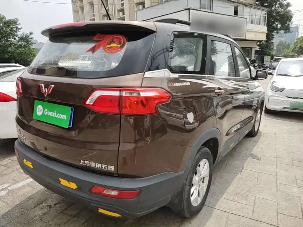 Wuling Hongguang S3 2019 — фото 7