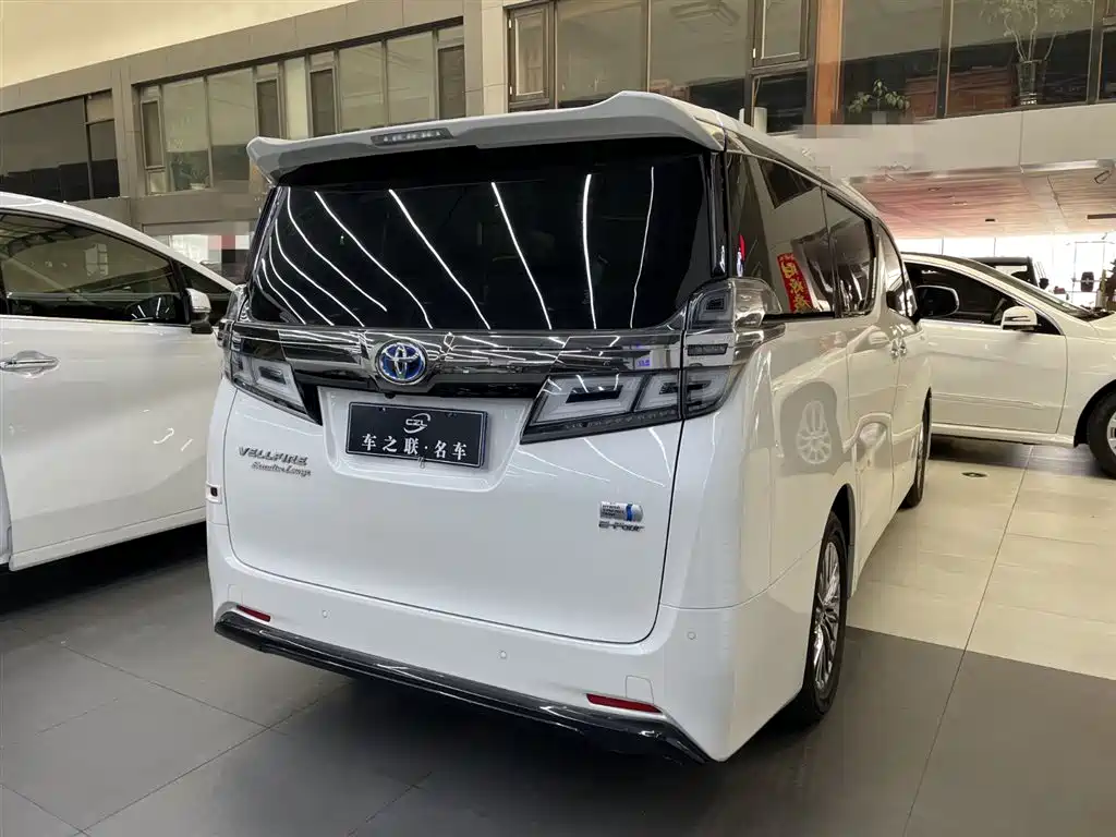 Toyota Vellfire 2020 — фото 6
