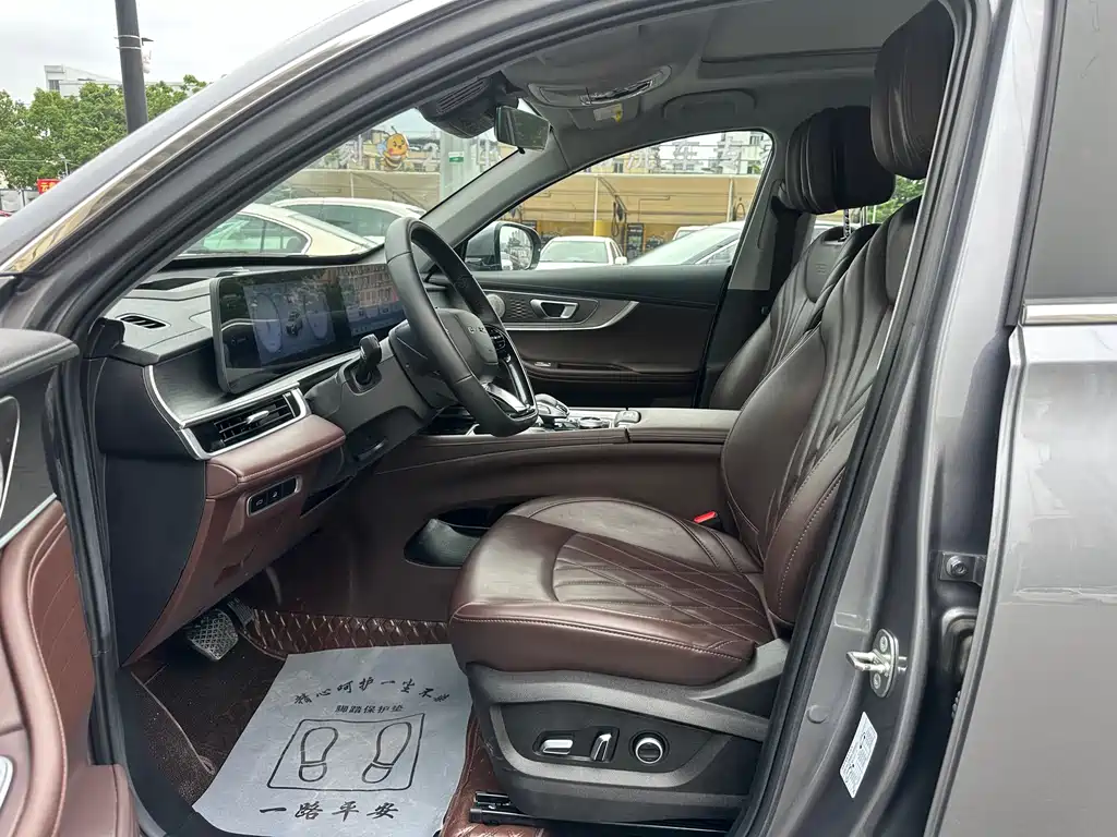 Chery Tiggo 8 PRO 2023 — фото 5