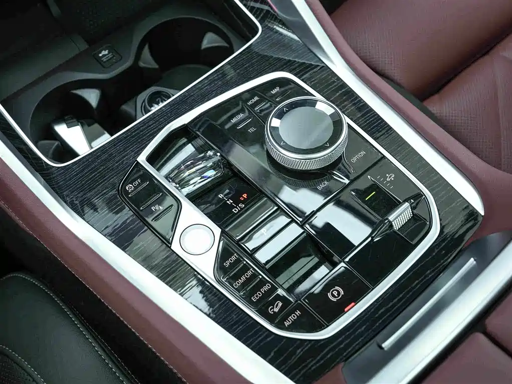 BMW X6 2025 — фото 10