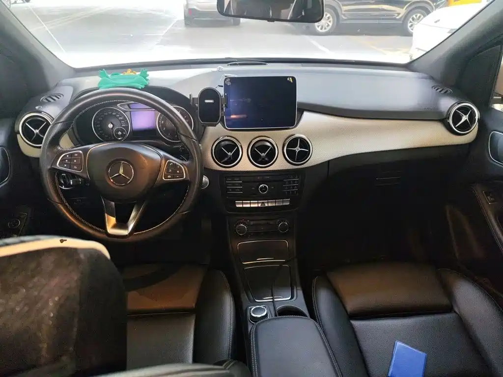 Mercedes-Benz B-Class 2018 — фото 6