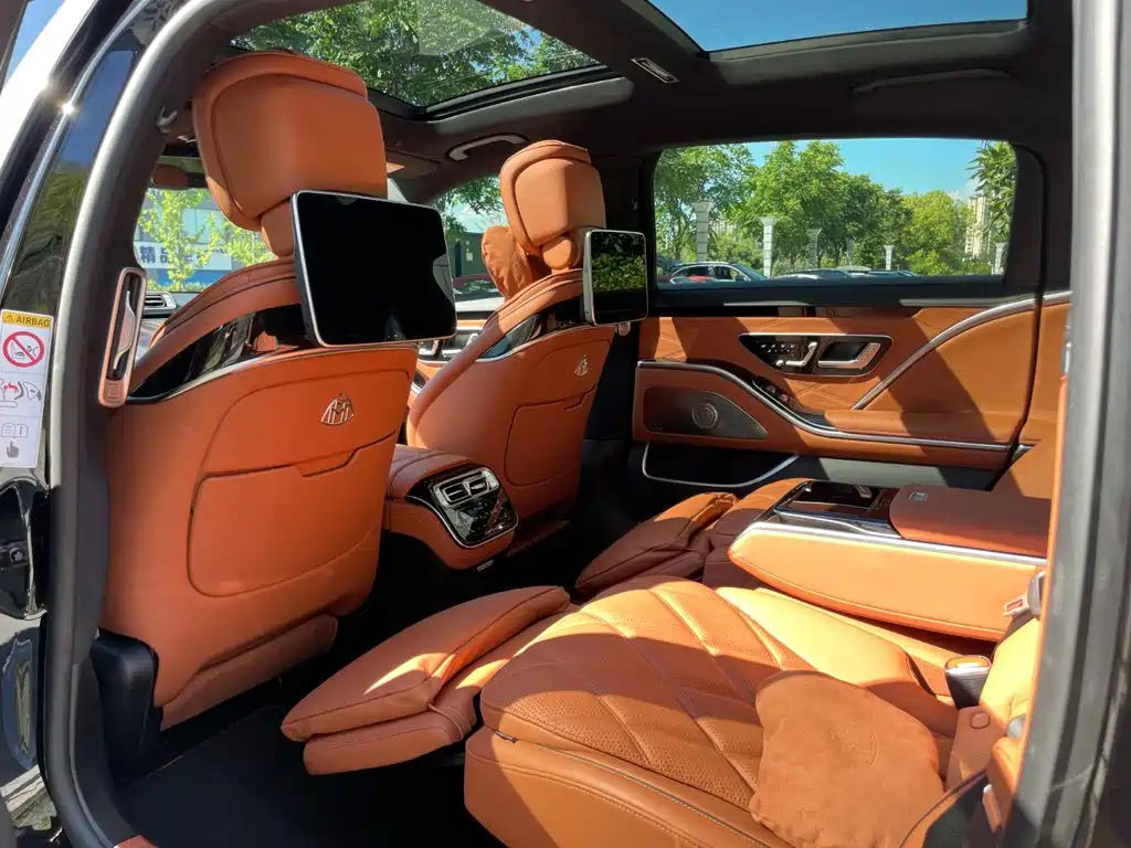 Mercedes-Benz Maybach S-Class 2024 — фото 13