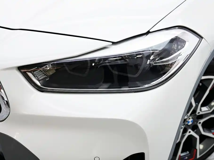 BMW X2 2022 — фото 3