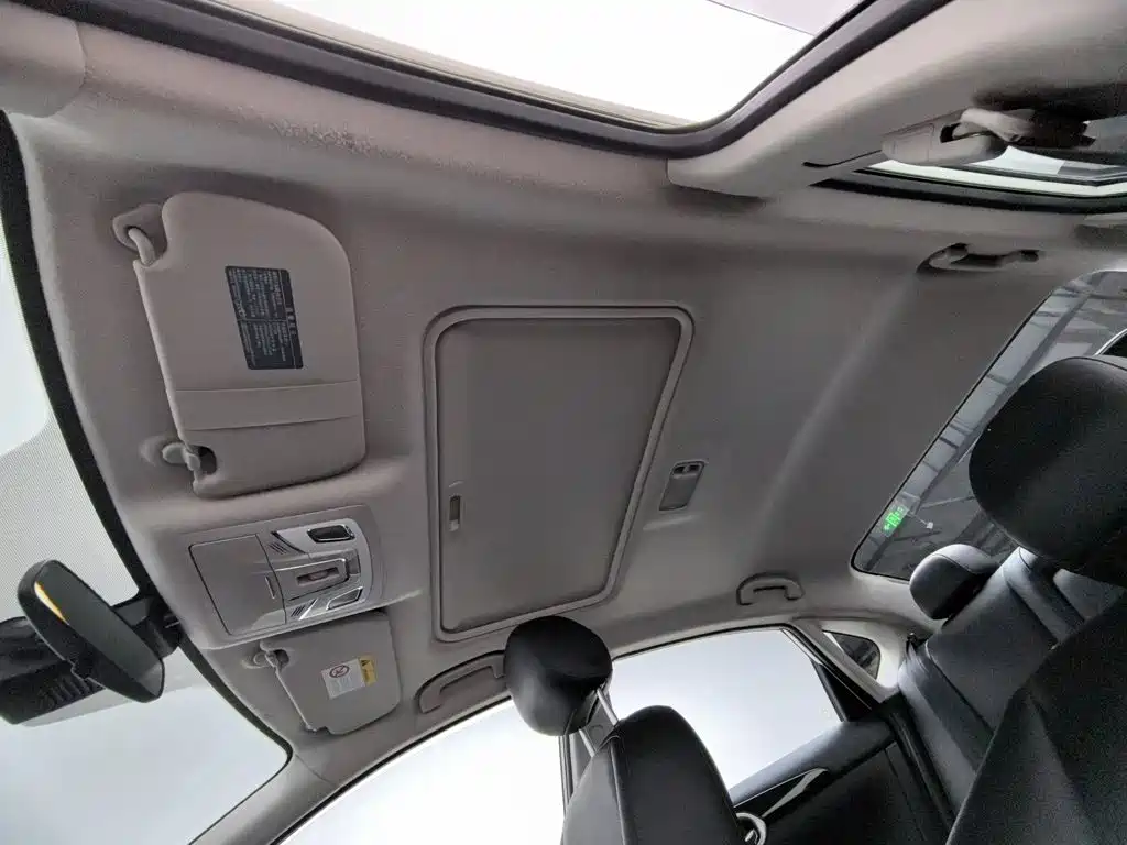 Nissan Sylphy 2022 — фото 14
