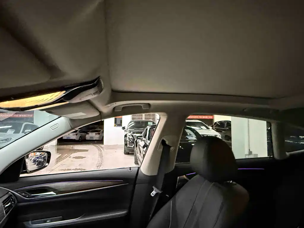 BMW 6 Series GT 2019 — фото 13