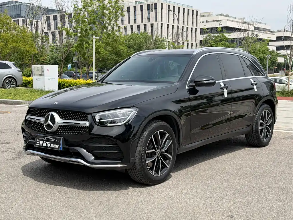 Mercedes-Benz GLC 2022 — фото 1