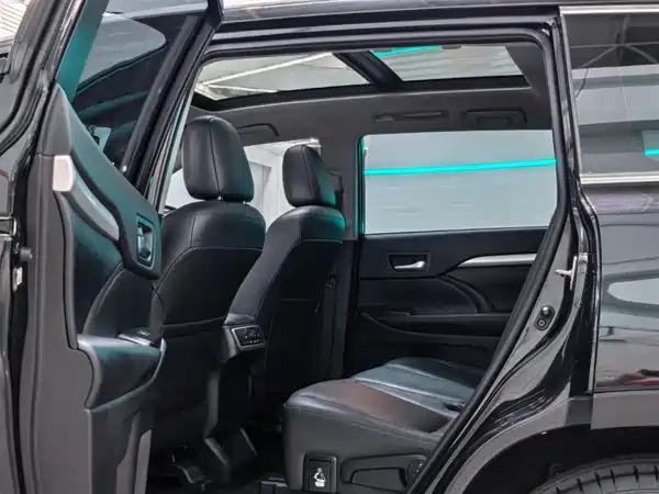 Toyota Highlander 2018