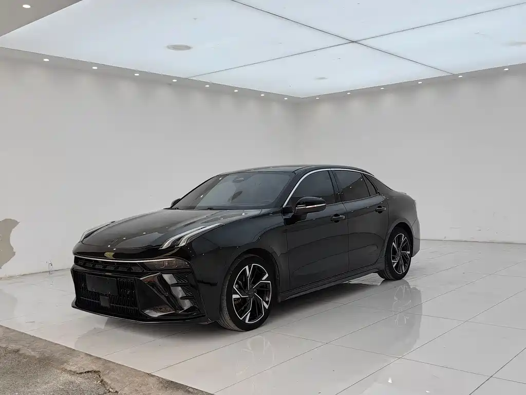 Lynk & Co 03 2023