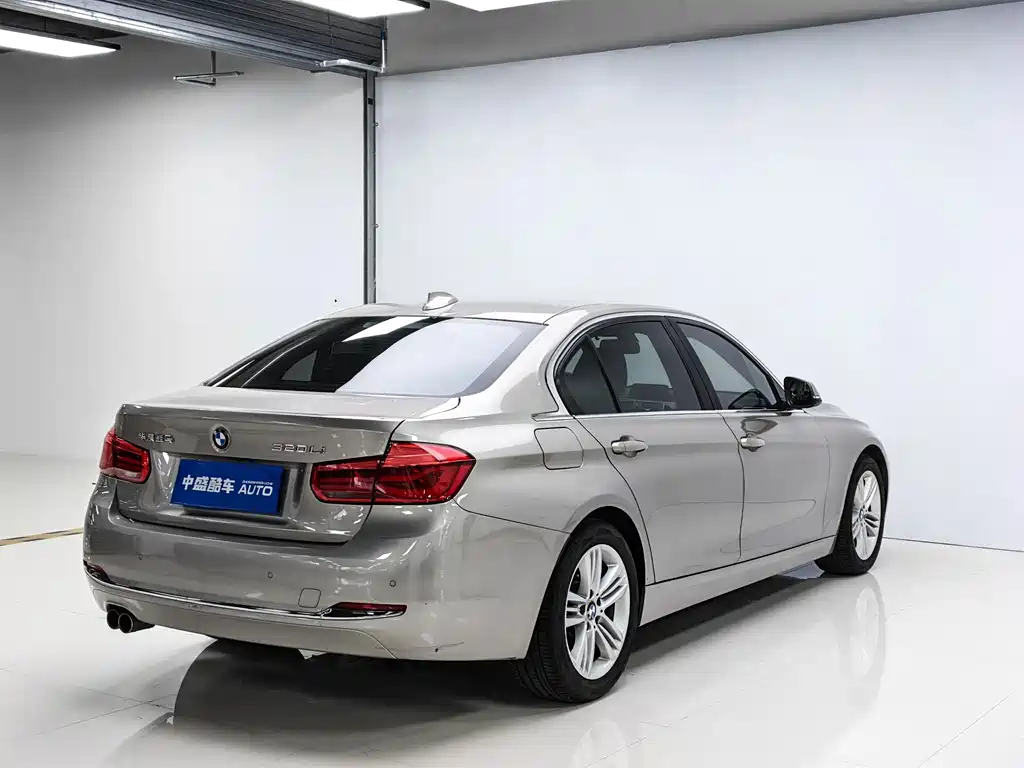 BMW 3 Series 2017