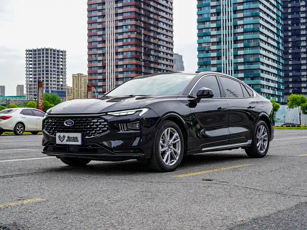 Ford Mondeo 2024 — фото 1