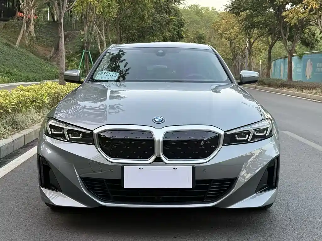 BMW i3 2023 — фото 2
