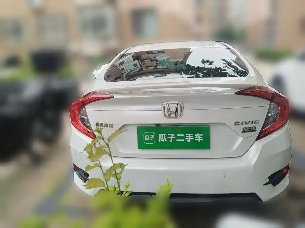 Honda Civic 2017 — фото 4