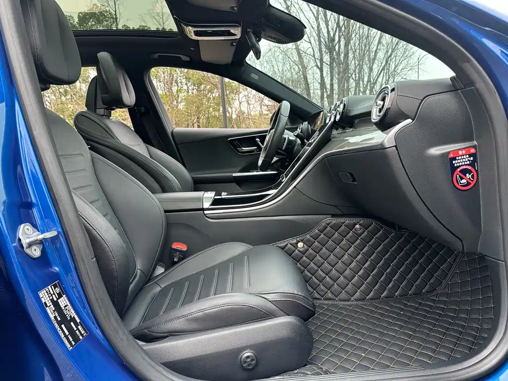 Mercedes-Benz C-Class 2022 — фото 11