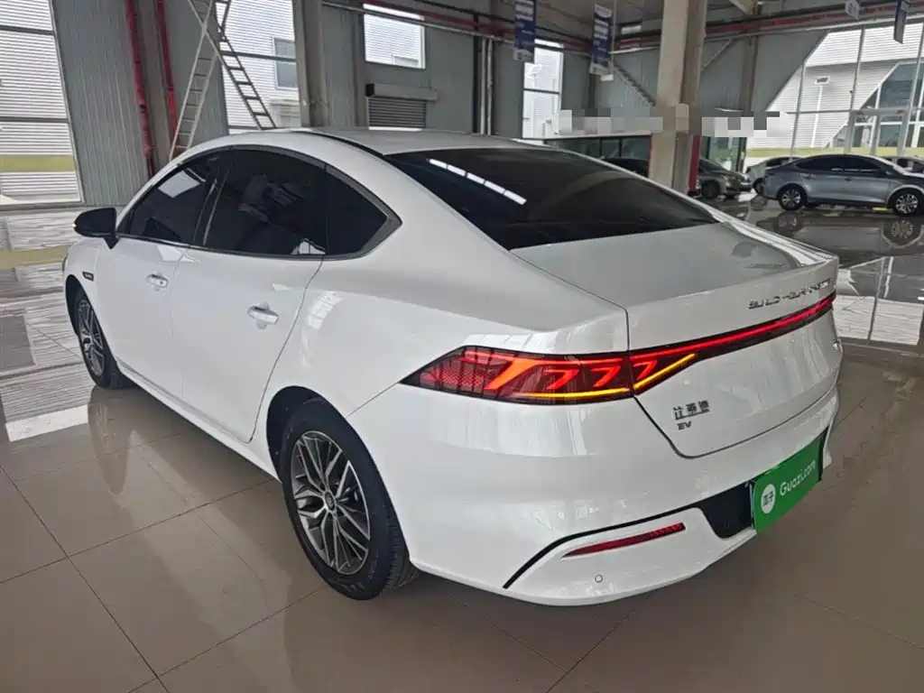 BYD Qin PLUS 2022 — фото 23
