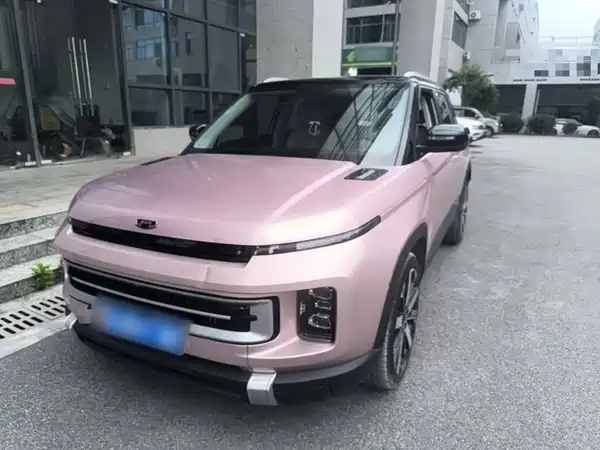 Geely ICON 2022