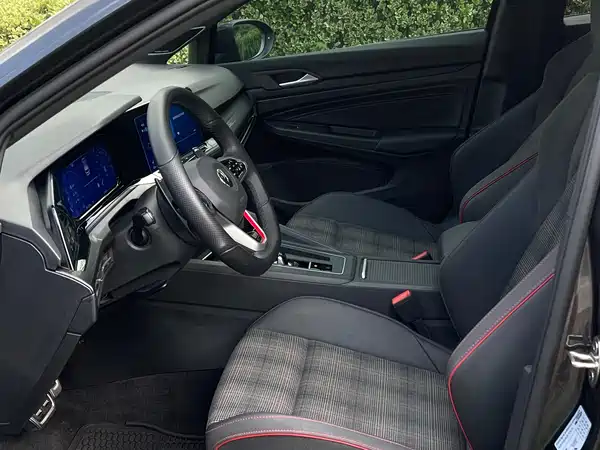 Volkswagen Golf GTI 2023
