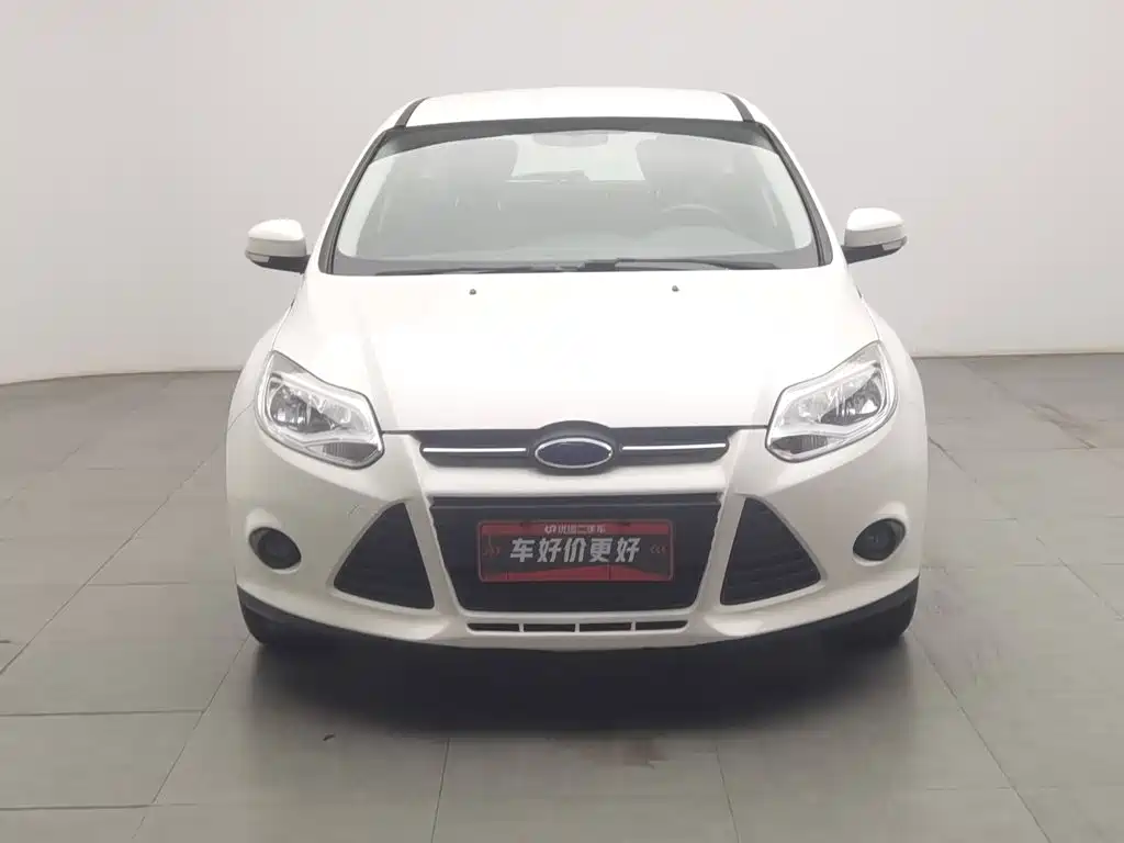 Ford Focus 2015 — фото 3