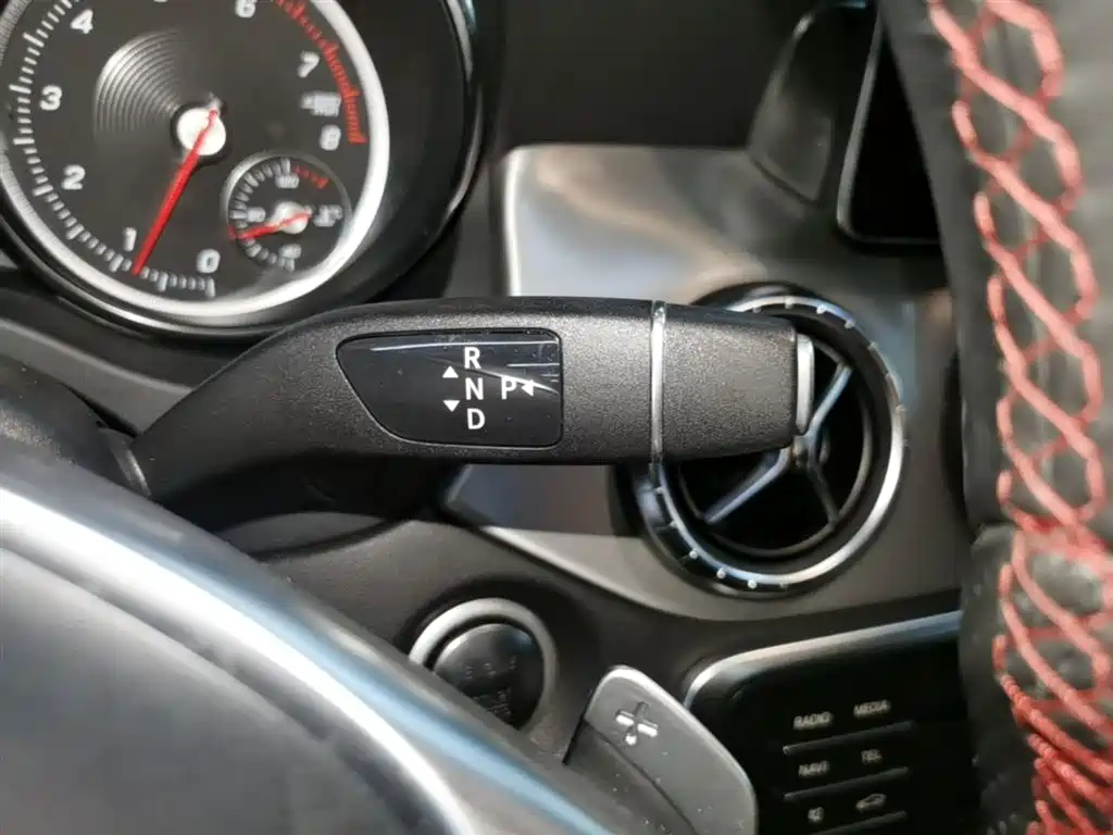 Mercedes-Benz CLA 2018 — фото 14