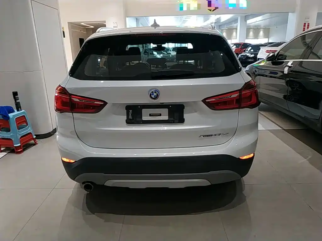 BMW X1 New Energy 2019 — фото 6