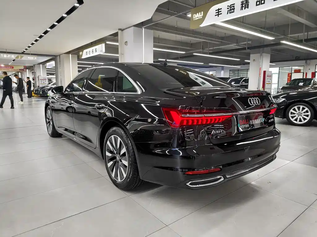Audi A6L 2021 — фото 15