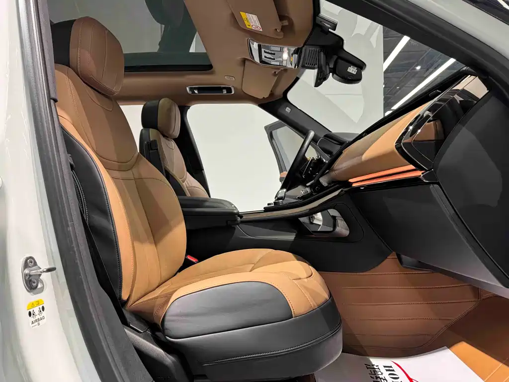 Land Rover Sport 2024 — фото 13