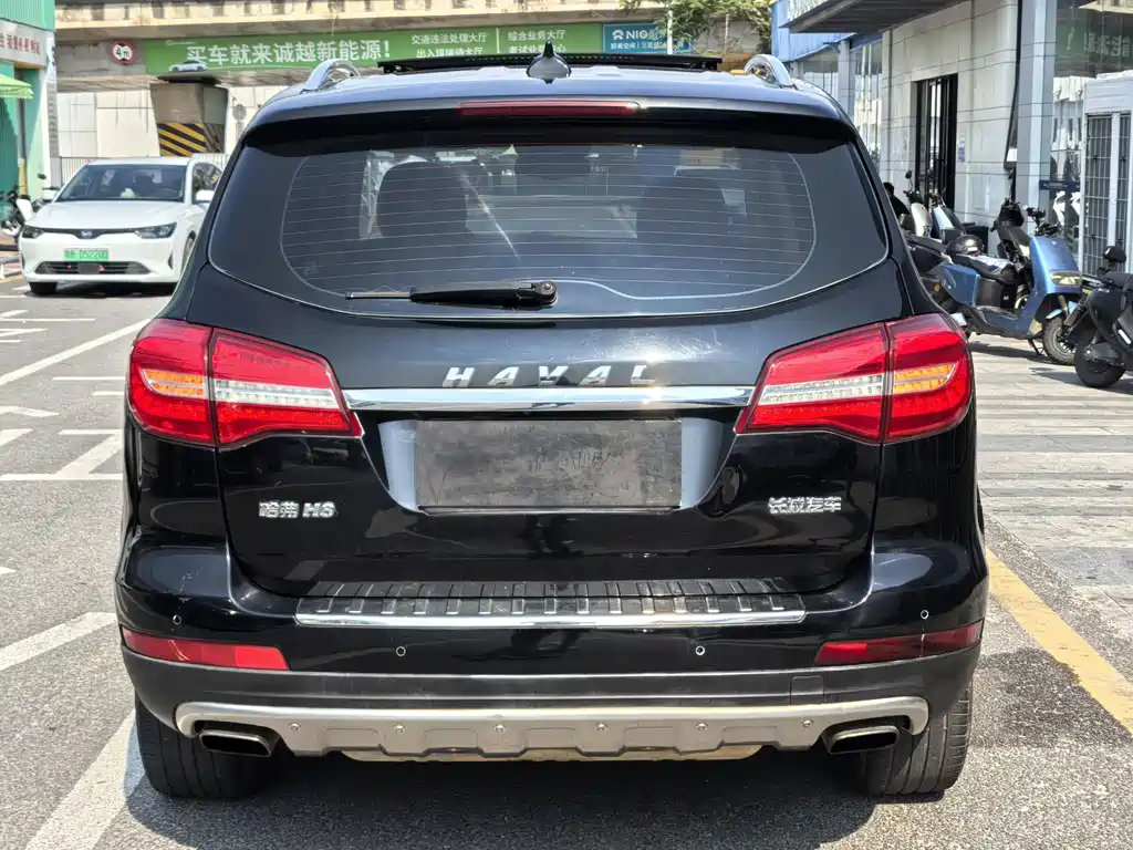 Haval H8 2016 — фото 11