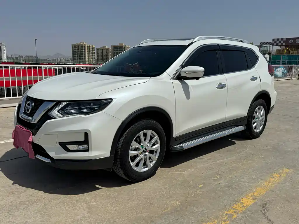 Nissan X-Trail 2023 — фото 1
